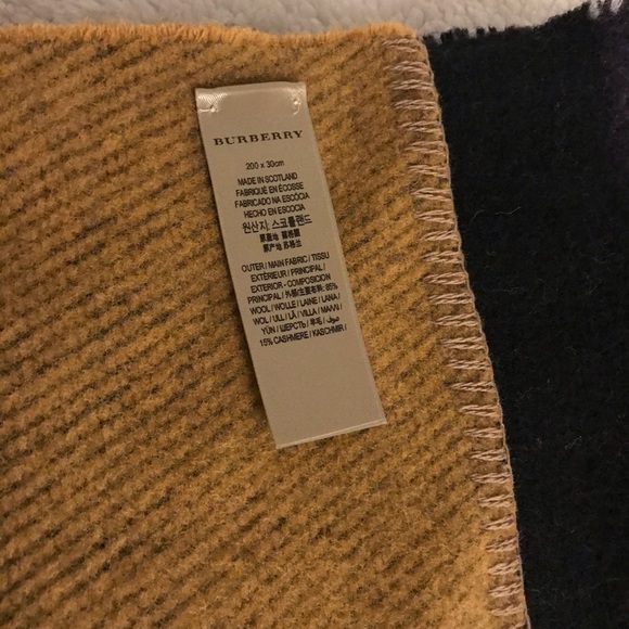 Burberry woman  Color Block Check  Scarf - Picture 4 of 5